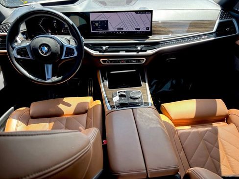 Used 2024 BMW X5 sDrive40i w/ M Sport Package RWD image 10