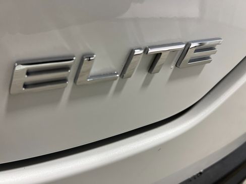 New 2025 Honda Pilot Elite image 11