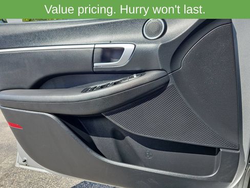 Used 2025 Hyundai Sonata SEL FWD image 29