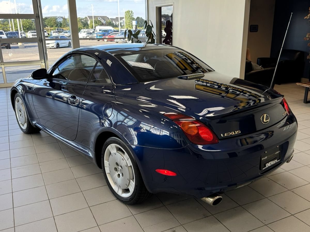 Used 2004 Lexus SC 430 Convertible w/ Preferred Accessory Pkg RWD image 46
