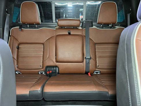 Used 2024 GMC Sierra 1500 Denali Ultimate image 31