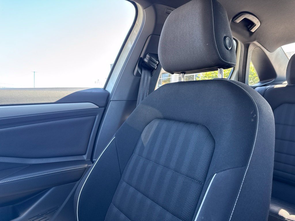 Certified 2024 Volkswagen Jetta Sport FWD image 23