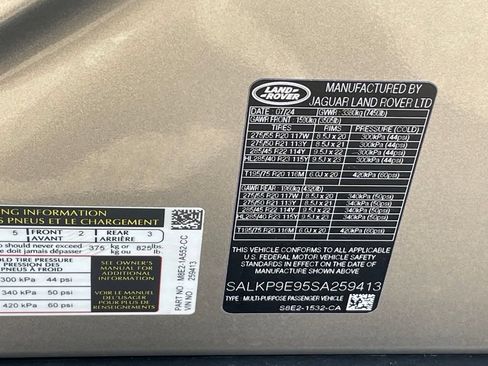 Used 2025 Land Rover Range Rover SE AWD/4WD image 31