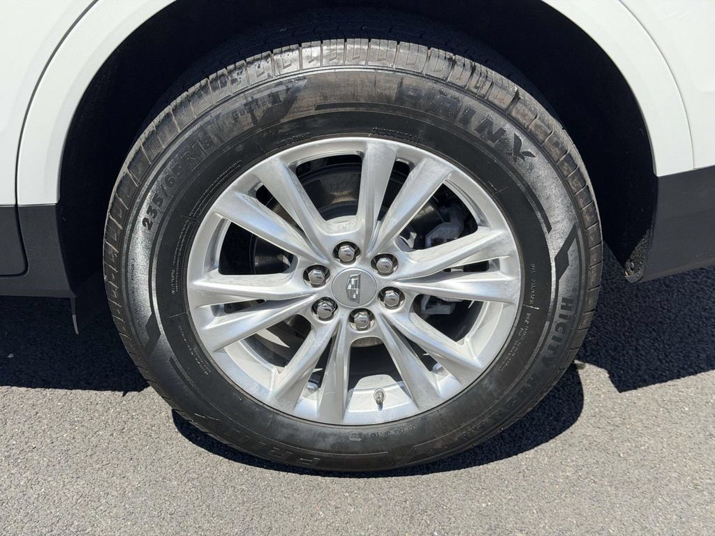 Used 2022 Cadillac XT5 Luxury AWD/4WD image 10