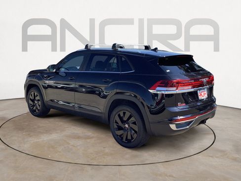 New 2026 Volkswagen Atlas Cross Sport SE image 6