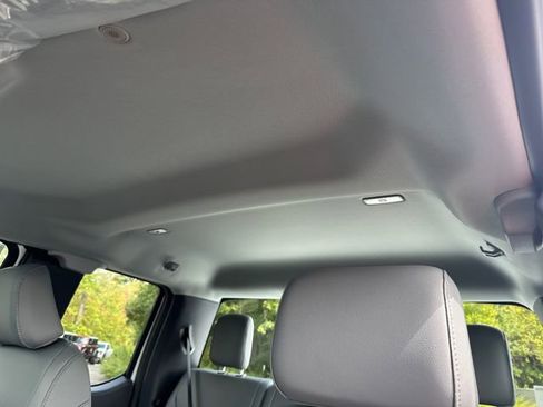 New 2026 Ford F250 XL w/ XL Off-Road Package image 27