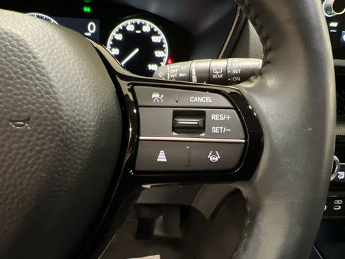 Used 2023 Honda CR-V EX-L image 25