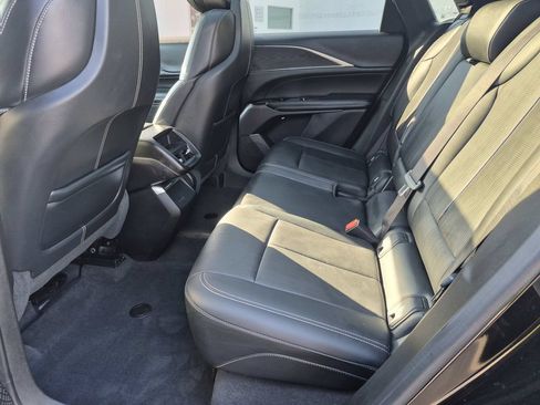 Used 2024 Cadillac Lyriq Sport RWD image 23