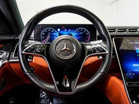 Used 2022 Mercedes-Benz S 500 4MATIC image 16
