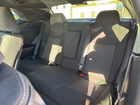 Used 2017 Dodge Challenger R/T w/ Blacktop Package image 21