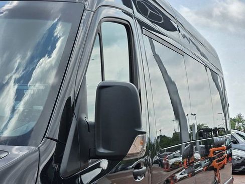New 2024 Mercedes-Benz Sprinter 3500 image 11