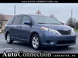 Used 2016 Toyota Sienna LE video 1