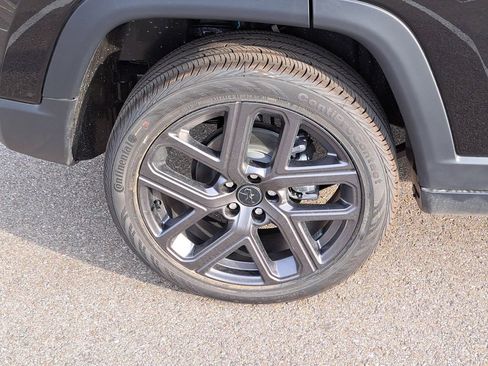 New 2026 Jeep Compass Limited image 6