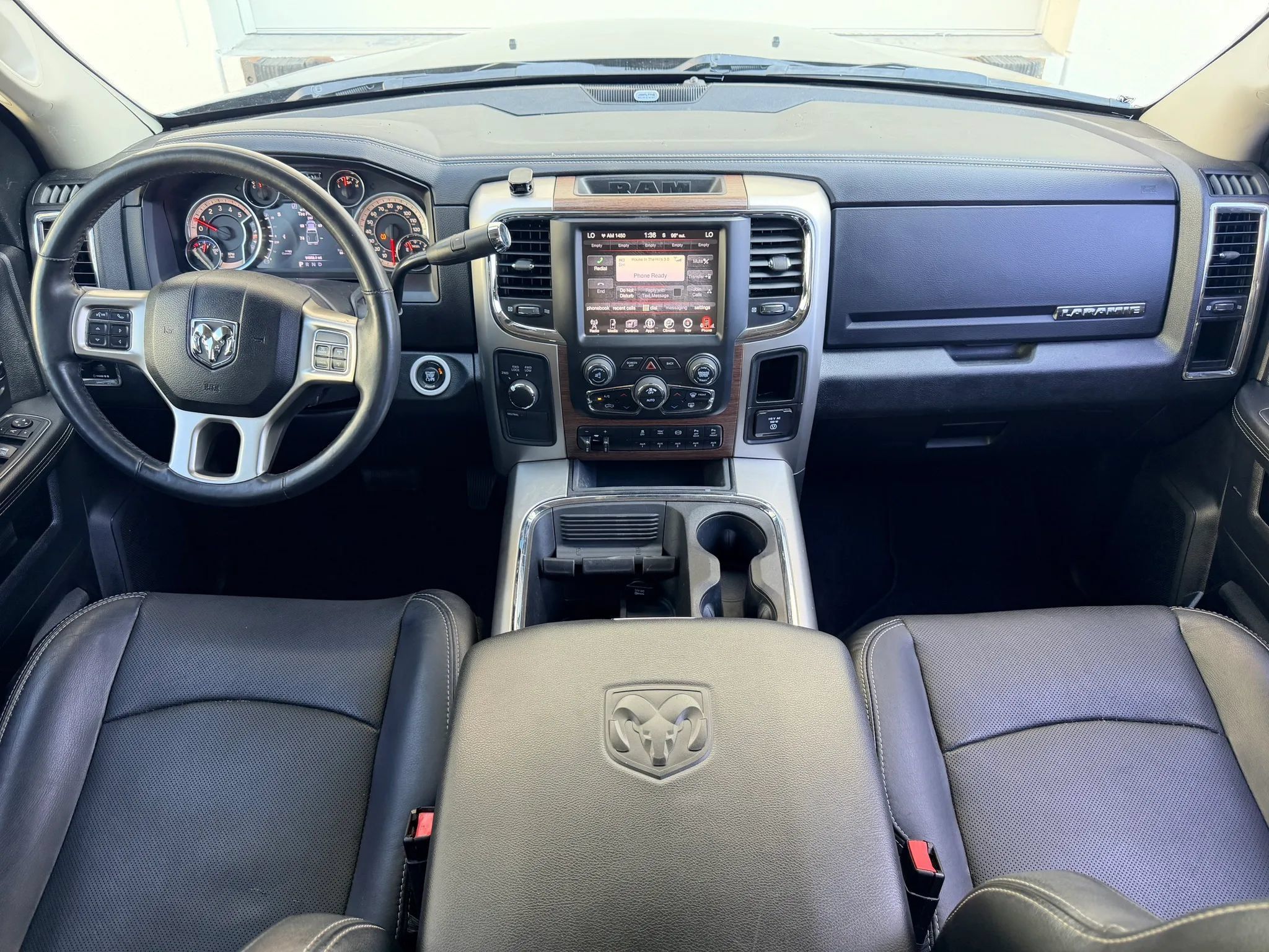 Used 2016 RAM 2500 Laramie w/ Convenience Group AWD/4WD image 16