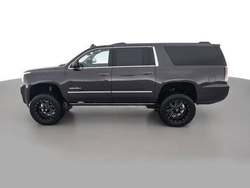 Used 2016 GMC Yukon XL Denali w/ Open Road Package image 8