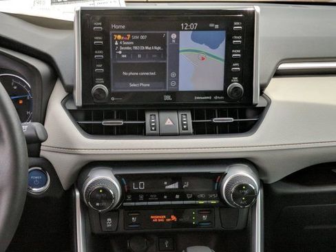 Used 2020 Toyota RAV4 Limited w/ Limited Grade Weather Package AWD/4WD image 18