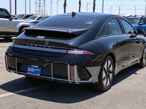 Used 2025 Hyundai Ioniq 6 SE RWD image 7