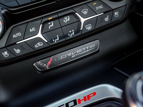 Used 2016 Chevrolet Corvette Stingray Convertible w/ 2LT Preferred Equipment Group image 32