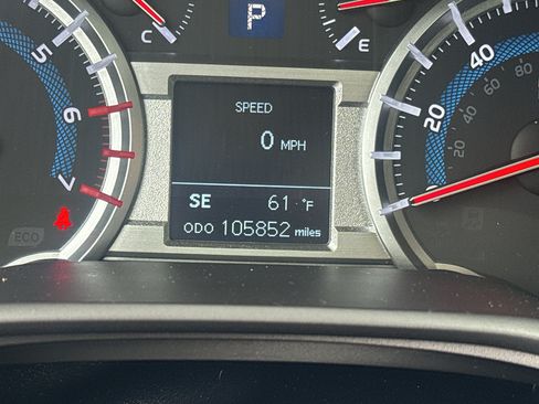 Used 2019 Toyota 4Runner Limited AWD/4WD image 25