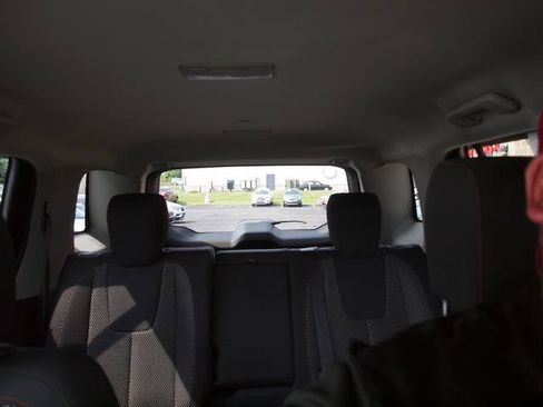 Used 2015 GMC Terrain SLE w/ Convenience Package AWD/4WD image 12