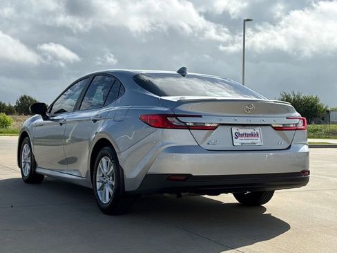 Used 2025 Toyota Camry LE w/ Convenience Package AWD/4WD image 6