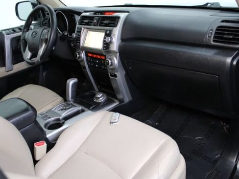 Used 2011 Toyota 4Runner Limited AWD/4WD image 25