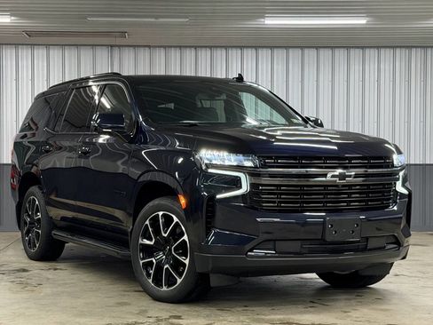 Used 2022 Chevrolet Tahoe RST w/ Sport Performance Package image 1