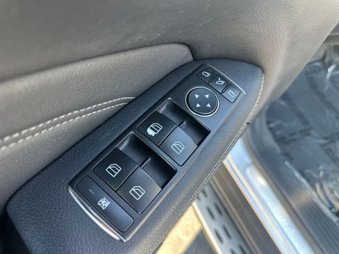 Used 2014 Mercedes-Benz ML 350 2WD image 11