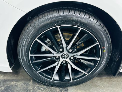 Certified 2023 Toyota Camry SE w/ Cold Weather Package image 30