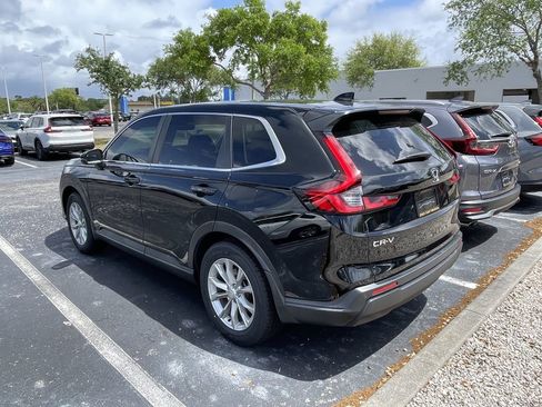 Used 2023 Honda CR-V EX-L image 9