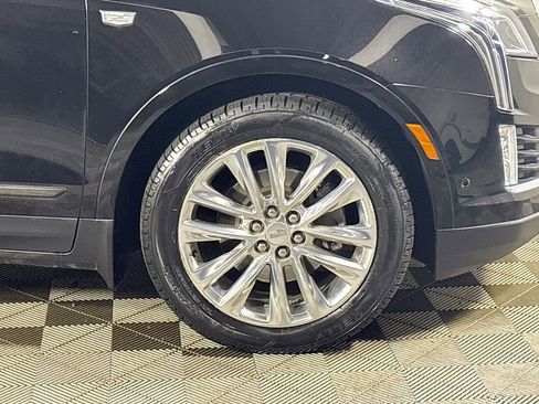 Used 2018 Cadillac XT5 Platinum w/ Driver Assist Package image 24