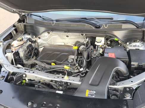 Used 2025 Chevrolet Trax ACTIV w/ Sunroof Package image 34