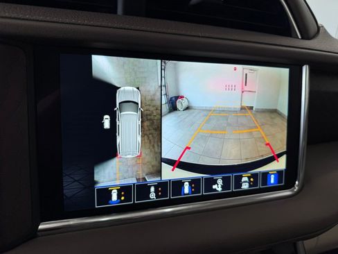 Certified 2023 GMC Yukon XL Denali AWD/4WD image 21