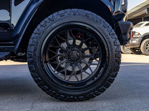 Used 2022 Ford Bronco Raptor image 11