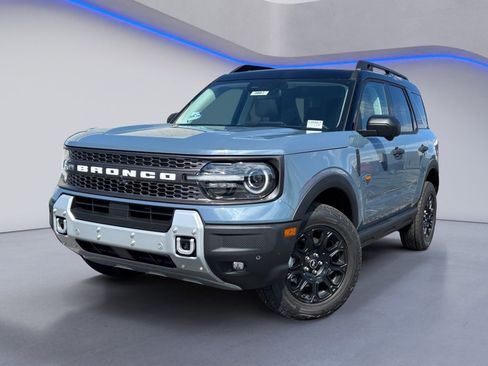 New 2025 Ford Bronco Sport Badlands w/ Badlands Tech Package AWD/4WD image 2