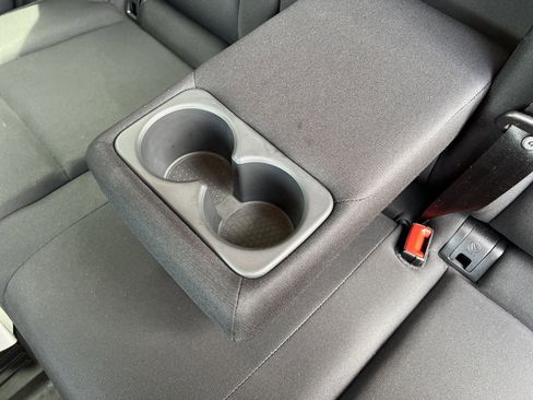 Used 2023 Nissan Rogue S FWD image 18