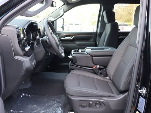 New 2026 Chevrolet Silverado 3500 LT AWD/4WD image 5