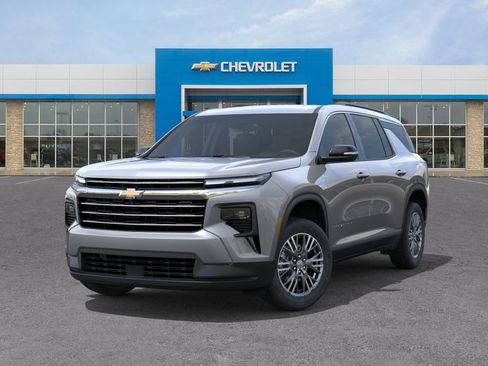 New 2026 Chevrolet Traverse LT FWD image 6