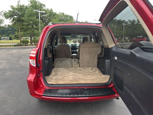 Used 2011 Toyota RAV4 4WD w/ Base L4 Extra Value Pkg image 14