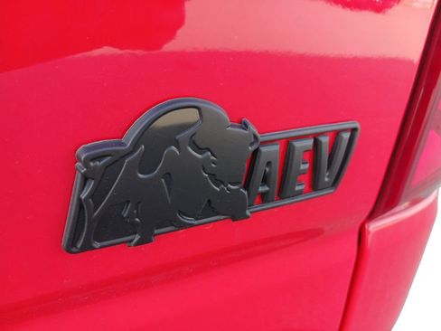 Used 2024 Chevrolet Silverado 1500 ZR2 w/ ZR2 Bison Edition AWD/4WD image 13