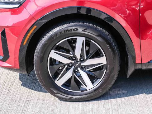 Used 2023 Kia Sorento S FWD image 10