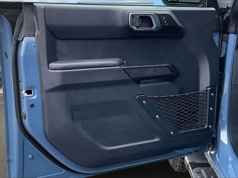 Used 2025 Ford Bronco Big Bend w/ Black Appearance Package image 28