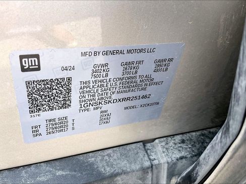 Used 2024 Chevrolet Tahoe Premier AWD/4WD image 35