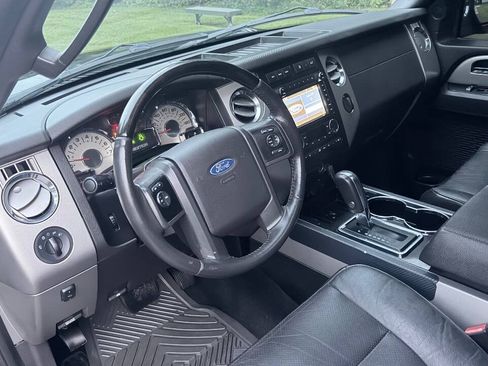 Used 2013 Ford Expedition EL Limited AWD/4WD image 7