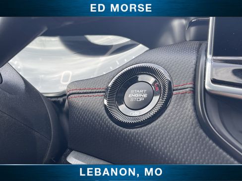 Used 2025 Jeep Compass Trailhawk AWD/4WD image 16