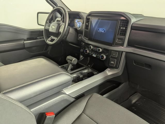 Used 2025 Ford F150 XLT w/ Equipment Group 301A Standard AWD/4WD image 29