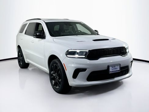 Used 2022 Dodge Durango GT image 3