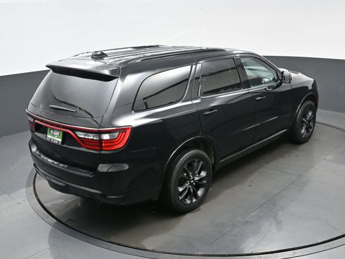 Used 2025 Dodge Durango GT image 35
