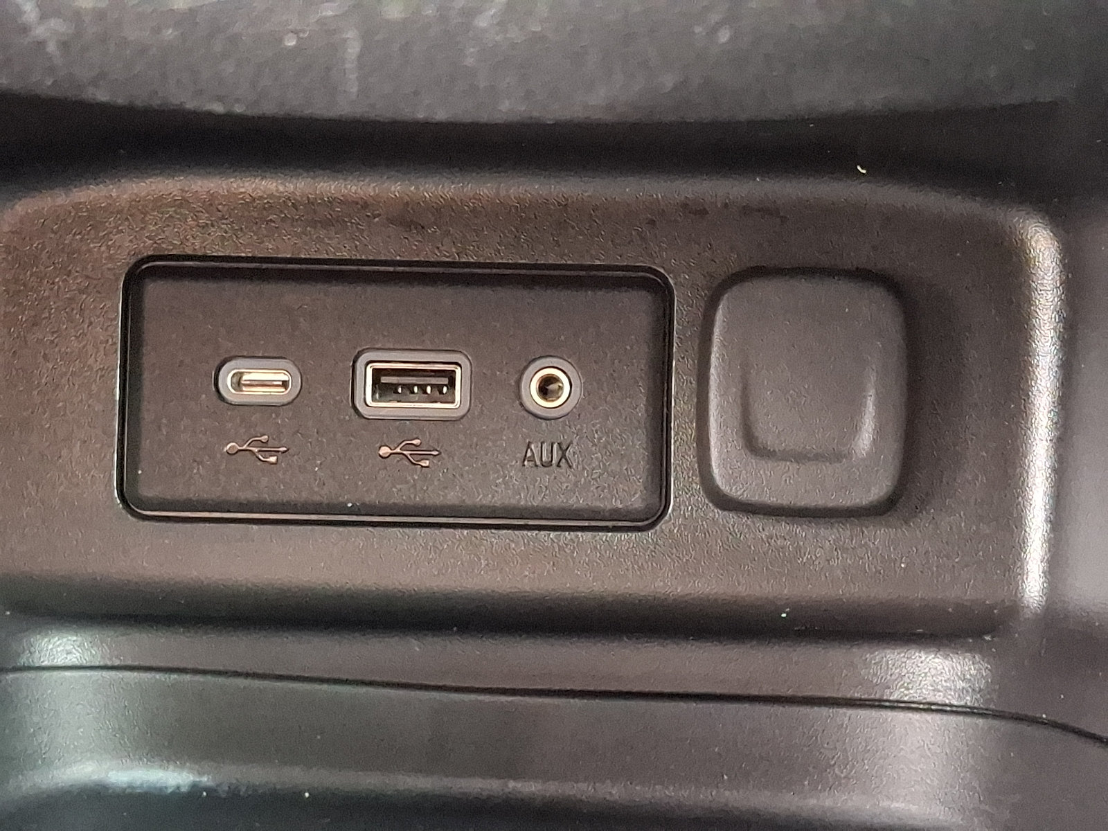 Certified 2024 Chevrolet Equinox LT FWD image 26