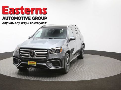 Used 2024 Mercedes-Benz GLS 450 4MATIC w/ AMG Line Exterior image 58
